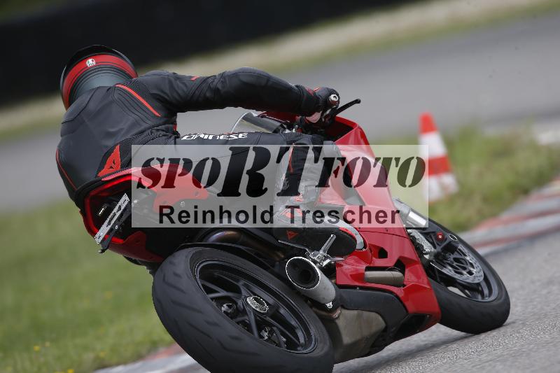 /Archiv-2023/55 02.08.2023 FREERIDE TRAINING ADR/Gruppe M/backside